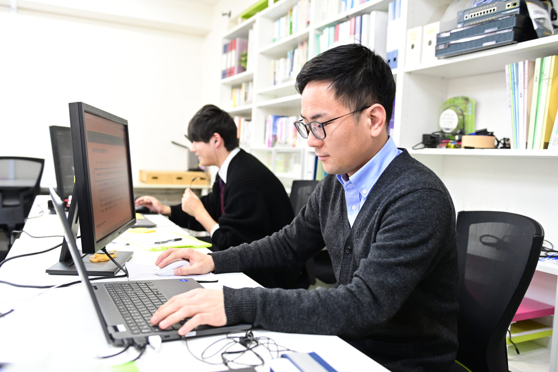 【通年】IT・プログラミング研修講師